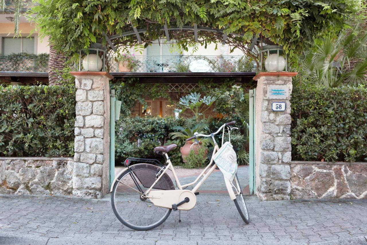 Hotel Mignon Forte dei Marmi Kültér fotó
