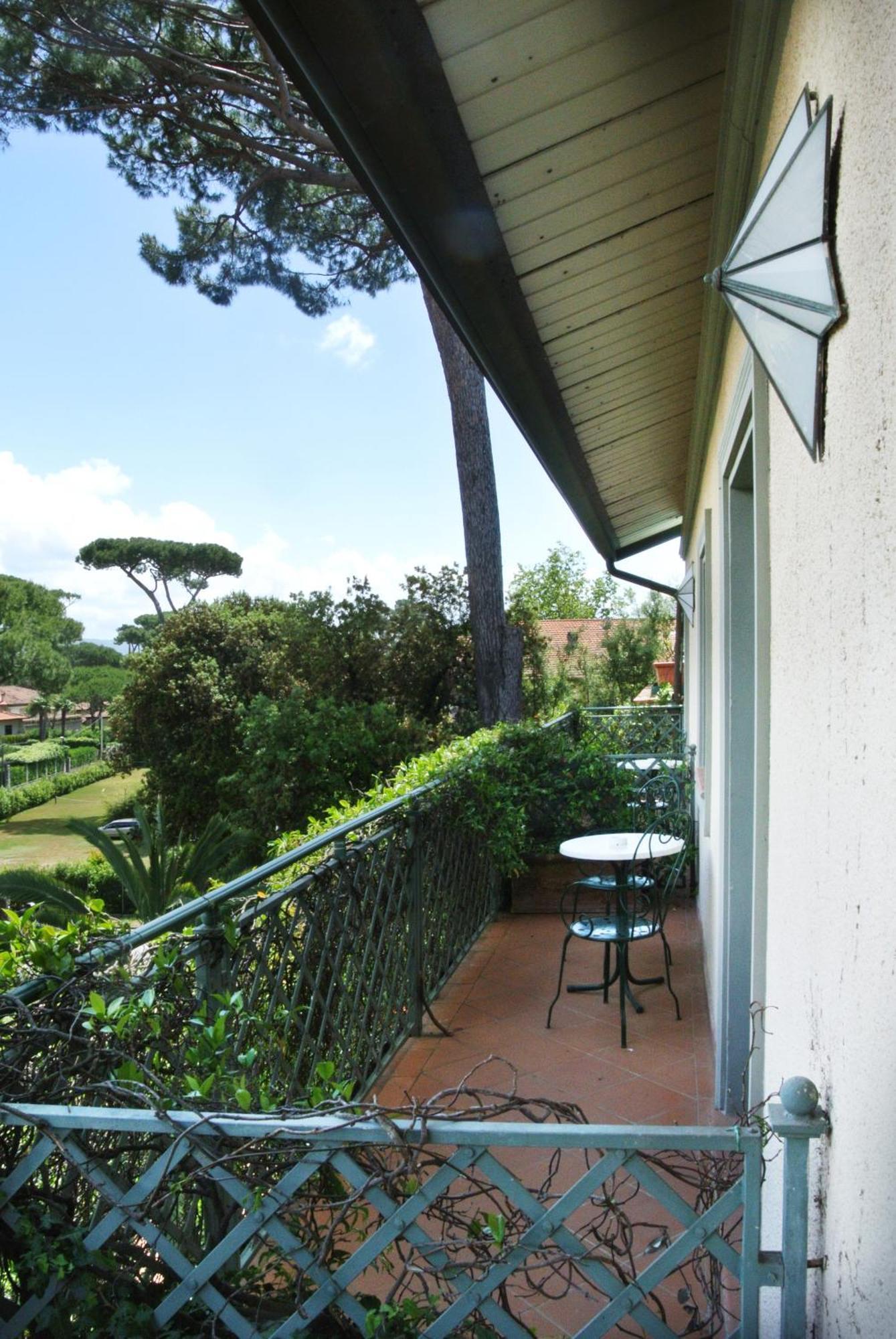 Hotel Mignon Forte dei Marmi Kültér fotó